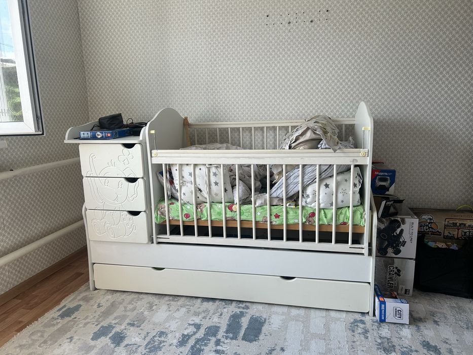 Продам детскую кровать