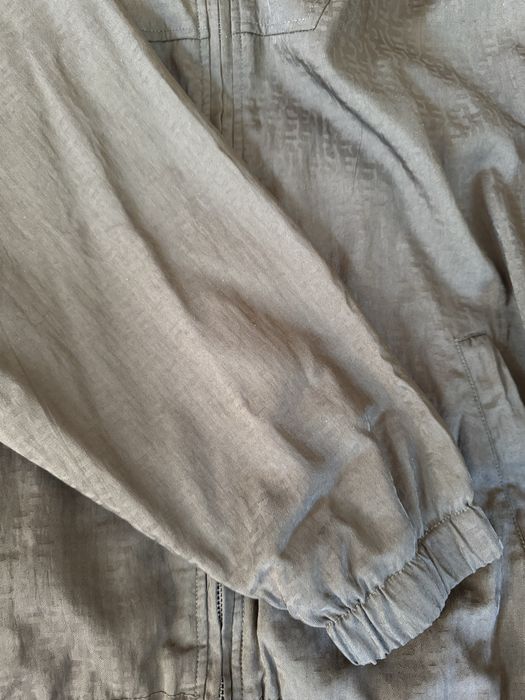 DIESEL ветровка в цвят тъмно зелено!