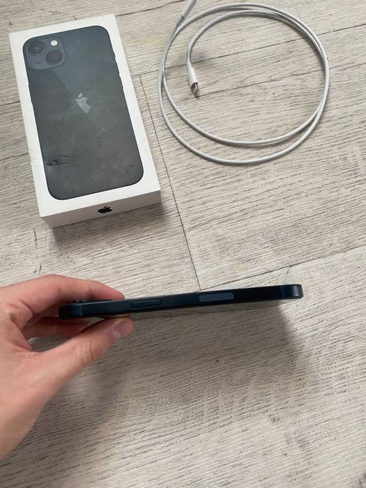 iPhone 13 256GB Midnight