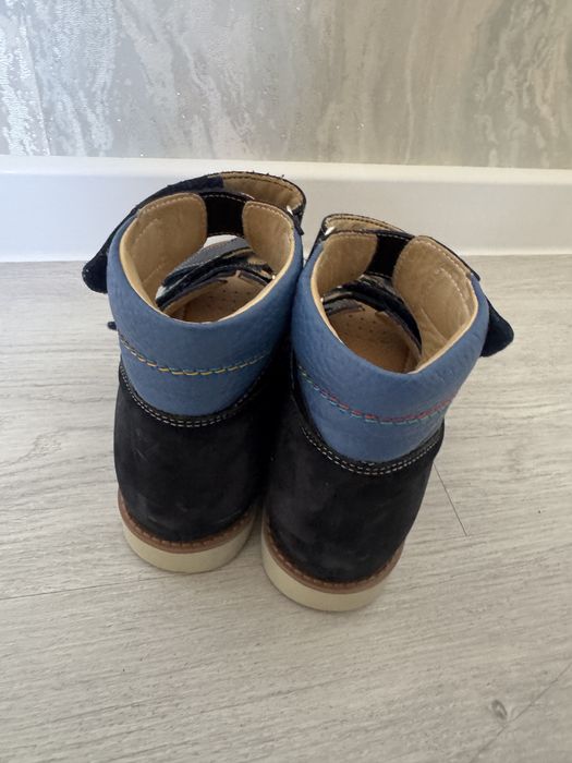 Продам Ортопедический обувь 33 размер