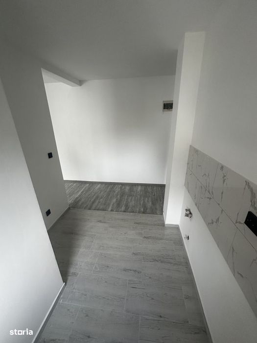 Apartament cu 3 camere de vanzare, 48 mp, Dealul Florilor