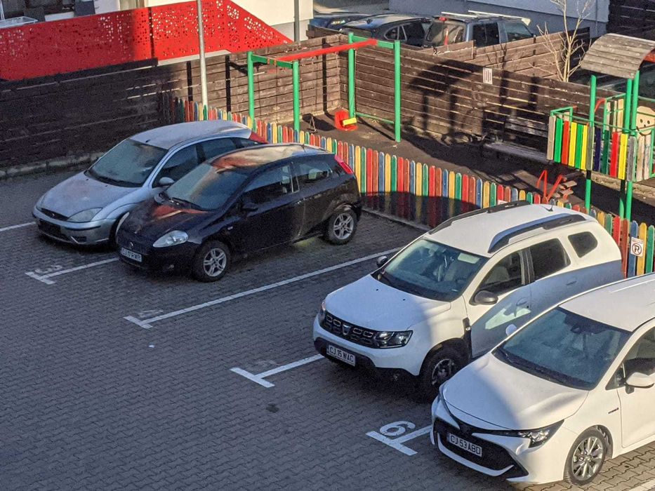 Închiriez parcare supraterană Florești Sub Cetate 222