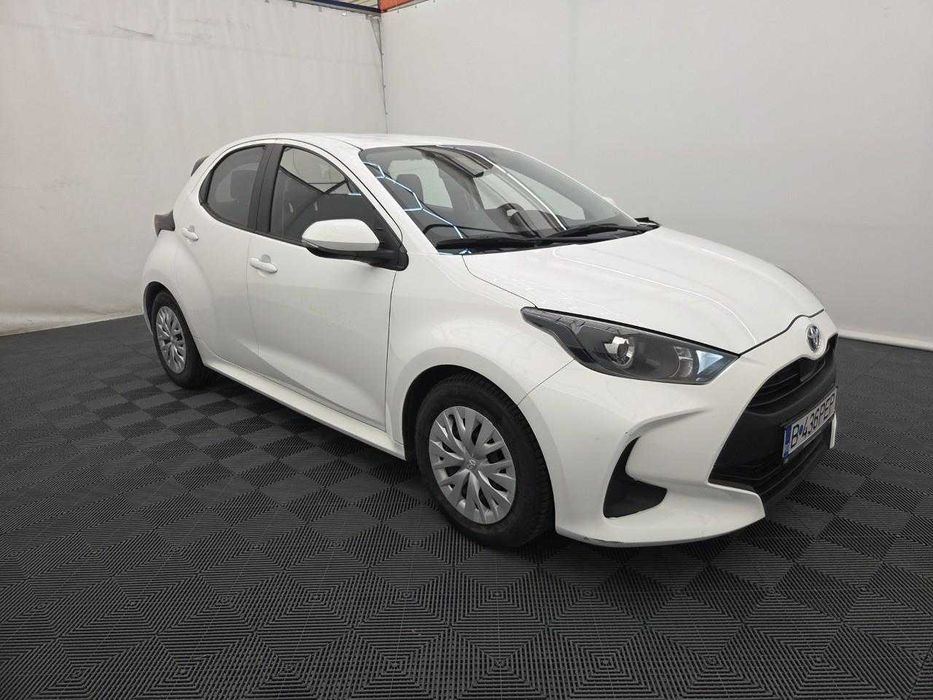 TOYOTA Yaris 2022 — imagine 2
