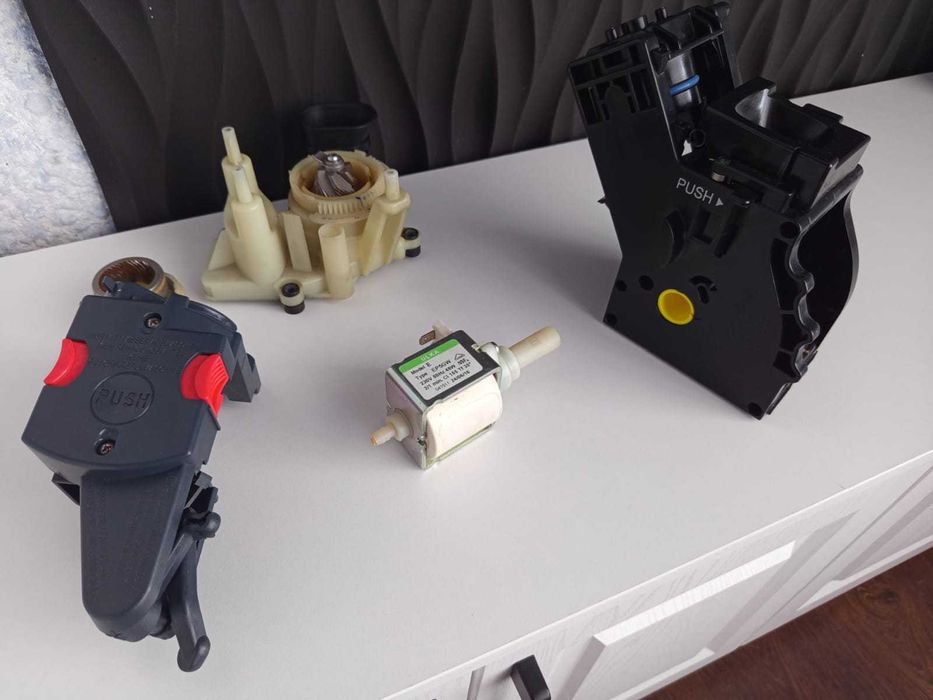 Запчасти для кофемашин Delonghi, Philips, Saeco, Melitta Ninovo