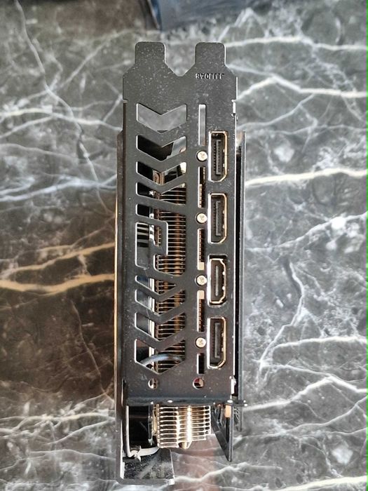 Hellhound AMD Radeon™ RX 6650 XT 8GB GDDR6
