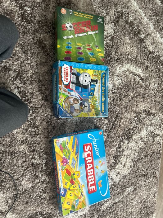 Jocuri, interactive, fotbal, scrabble round the rails