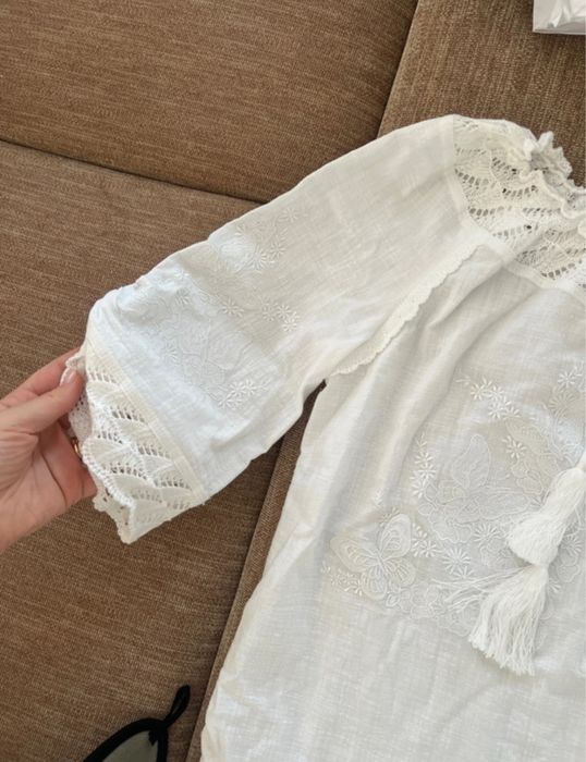 Ie brodata noua marime S Lehel by Edith Beni