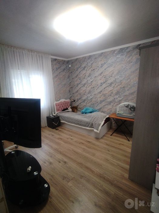 Срочно продается коттедж 2 х комнатный  в яшнабадском районе