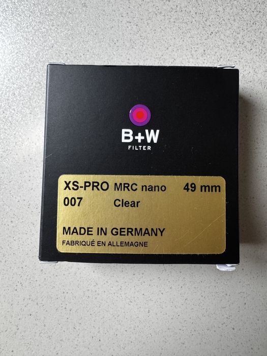 B&W прозрачен nano филтър 49мм XS-PRO MRC за обектив