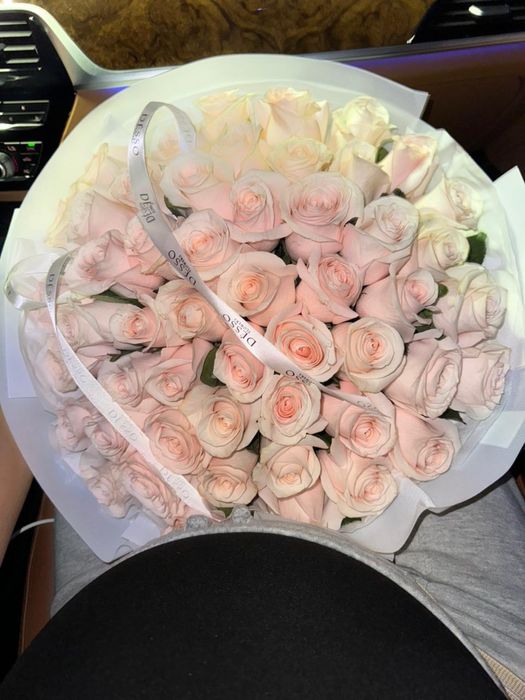 Продам букет от Desso 51шт