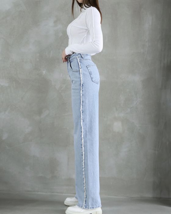 Светло сини дънки, размер 34