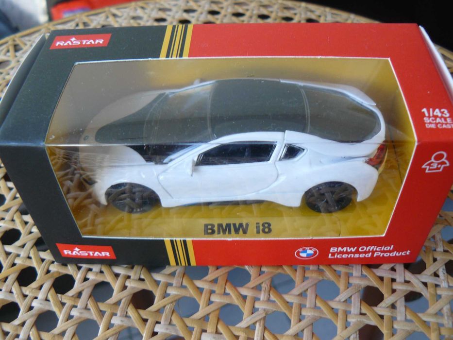 Macheta Auto De Colectie BMW I8 Scara 1:43,Noua In Cutie,Prod. RASTAR