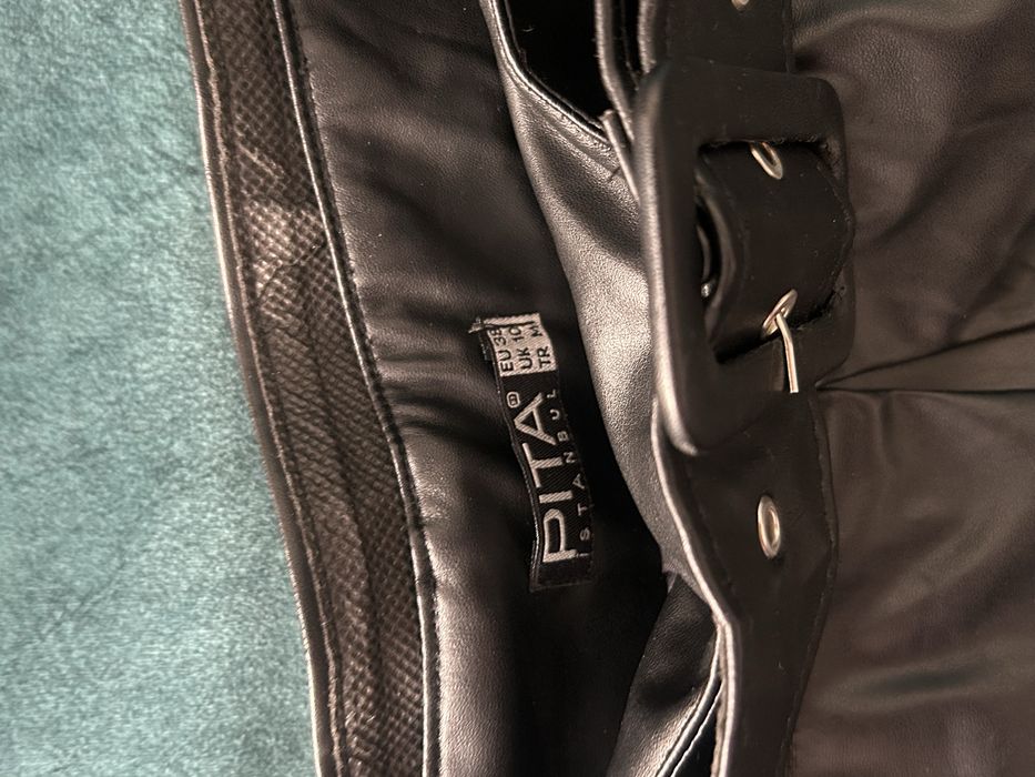 Разгружаю гардероб 42-44р