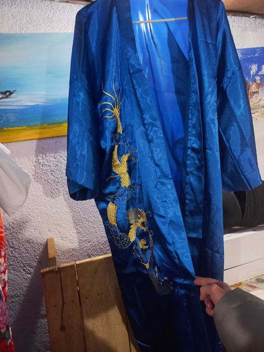 Оригинални китайски кимона и дрехи