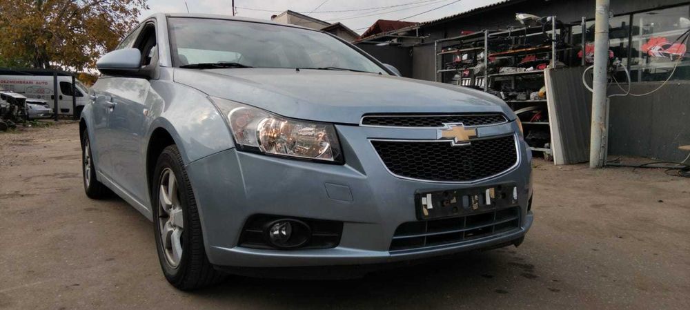 Dezmembrez Chevrolet Cruze 1.6 B an 2010 cod motor F16D4
