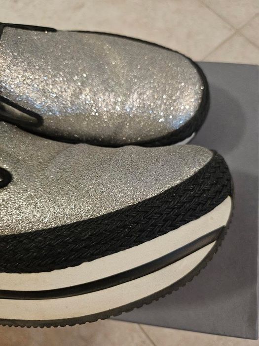 Спортно-елегантни  обувки Hogan