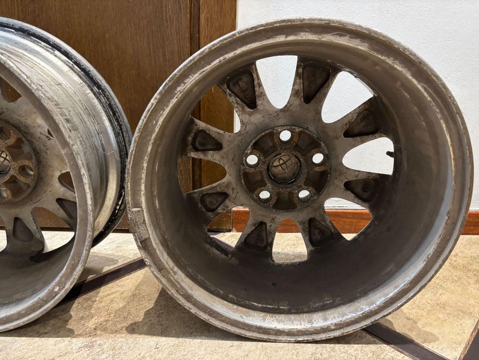 Продам диски радиус 16 тойота лексус