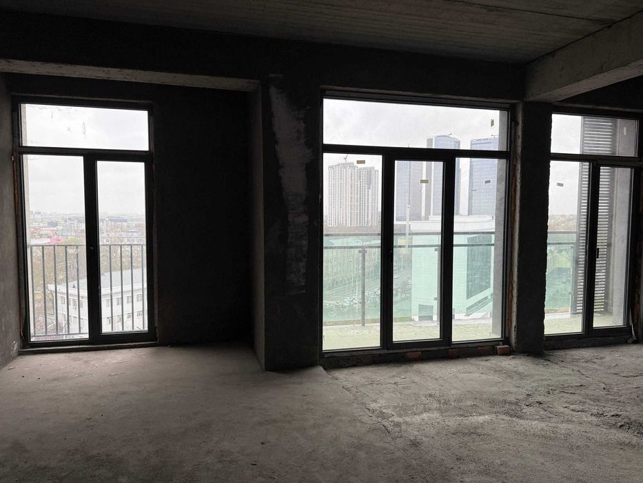 ЖК  Tiara Residence Академгородок 4-комн 125 м²+32 м² терраса коробка