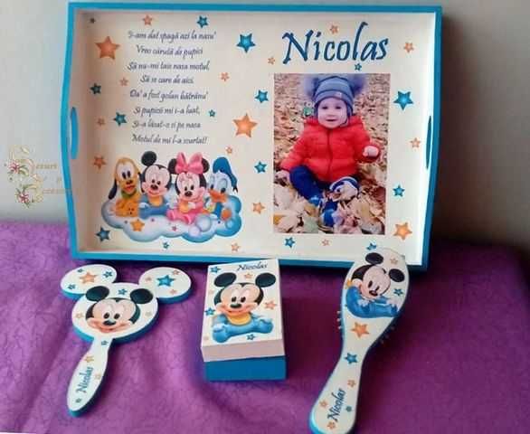 Seturi aniversare pentru mot