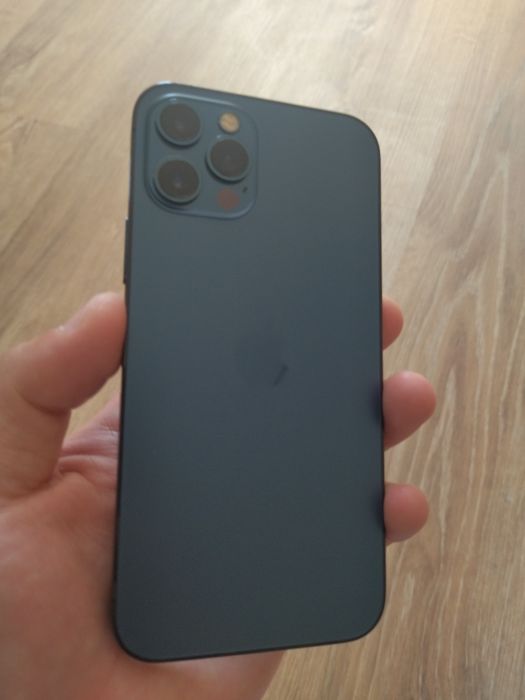 Iphone 12 pro. 128гиг