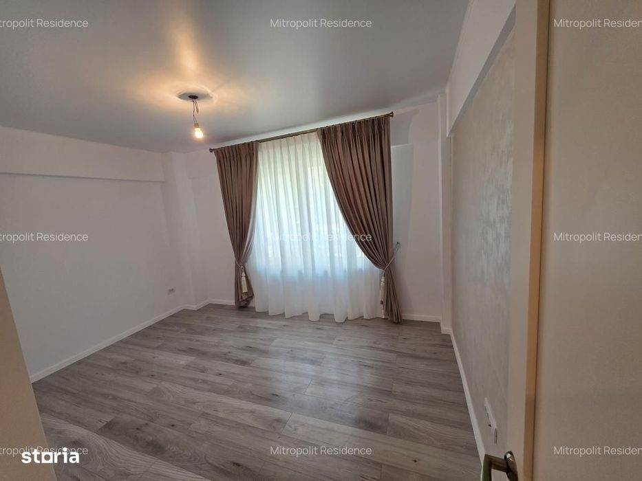 Apartament cu 3 camere de vanzare, Valea Lupului, bloc nou — fotografia 1