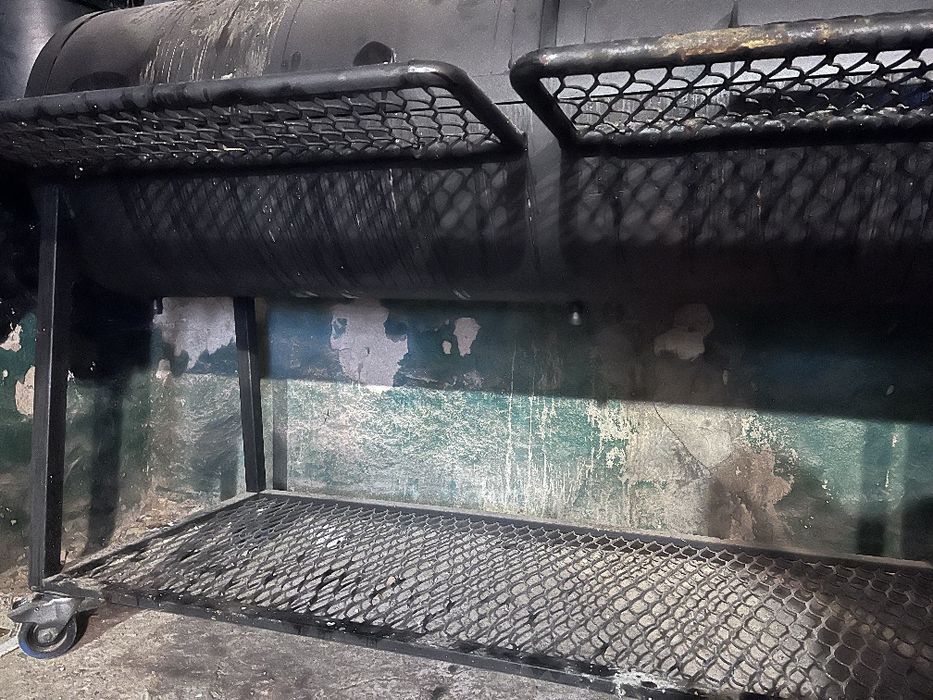 Смокер BBQ для бизнеса