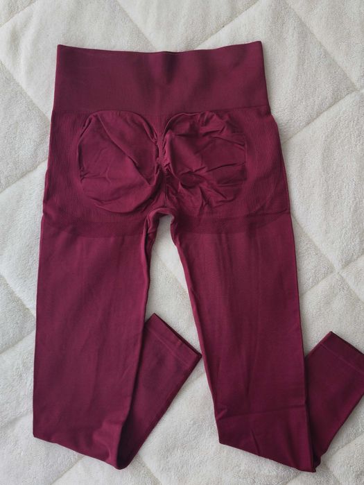 Спортен сет 3 цвята – оформящ клин + блузка