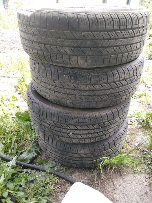 Продам шины в отличном состоянии