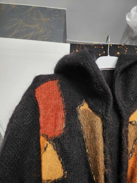 Продавам дамско манто от 100% вълна