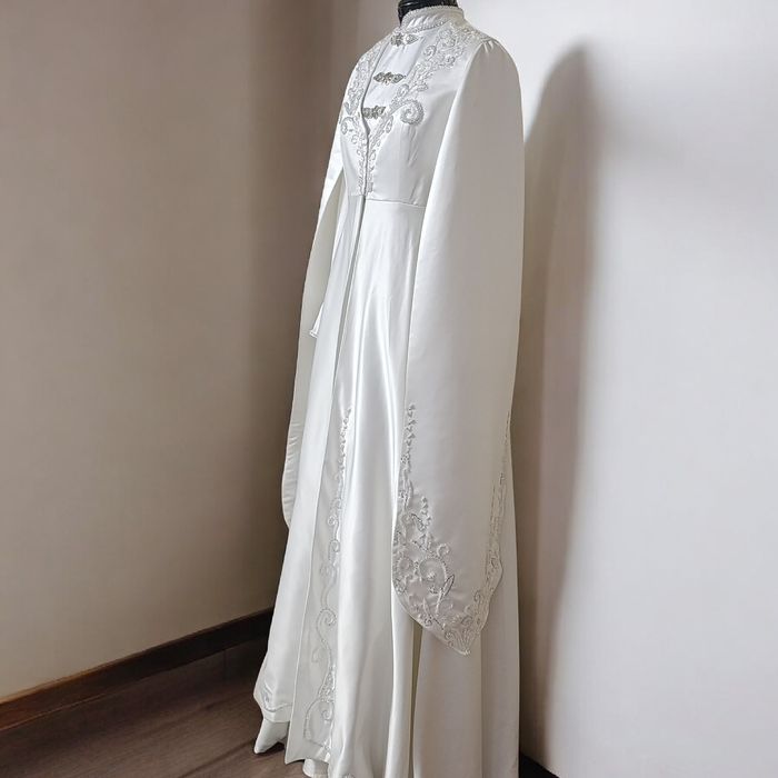 Келин койлак, оқшом либоси