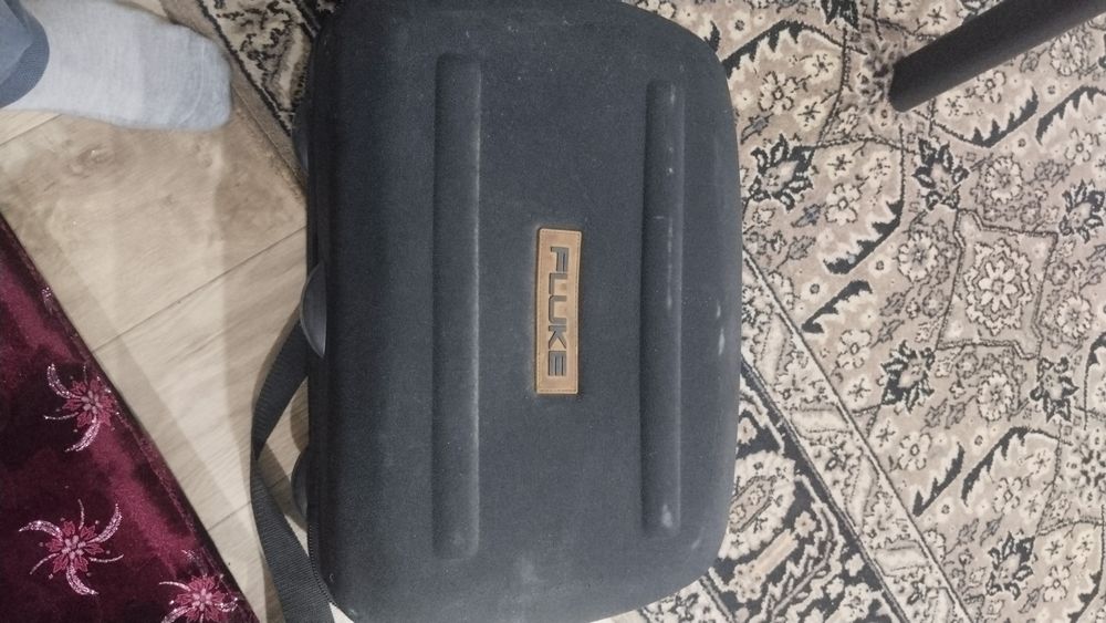 Мегаометр FLUKE 1550 5кВ