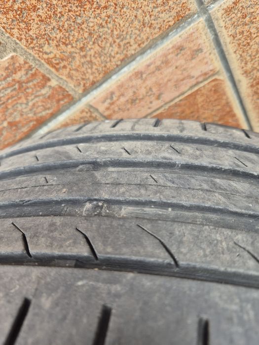 Летни 235/45ZR17 и 225/45R17