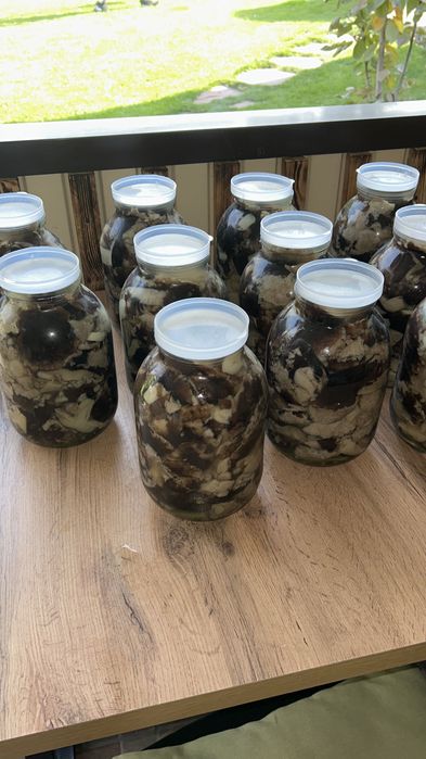 Грузди соленые, подтопольники