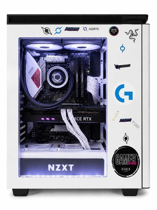 vand pc gaming / statie de editare