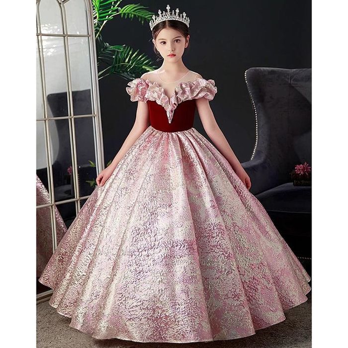 Платье для девочек.