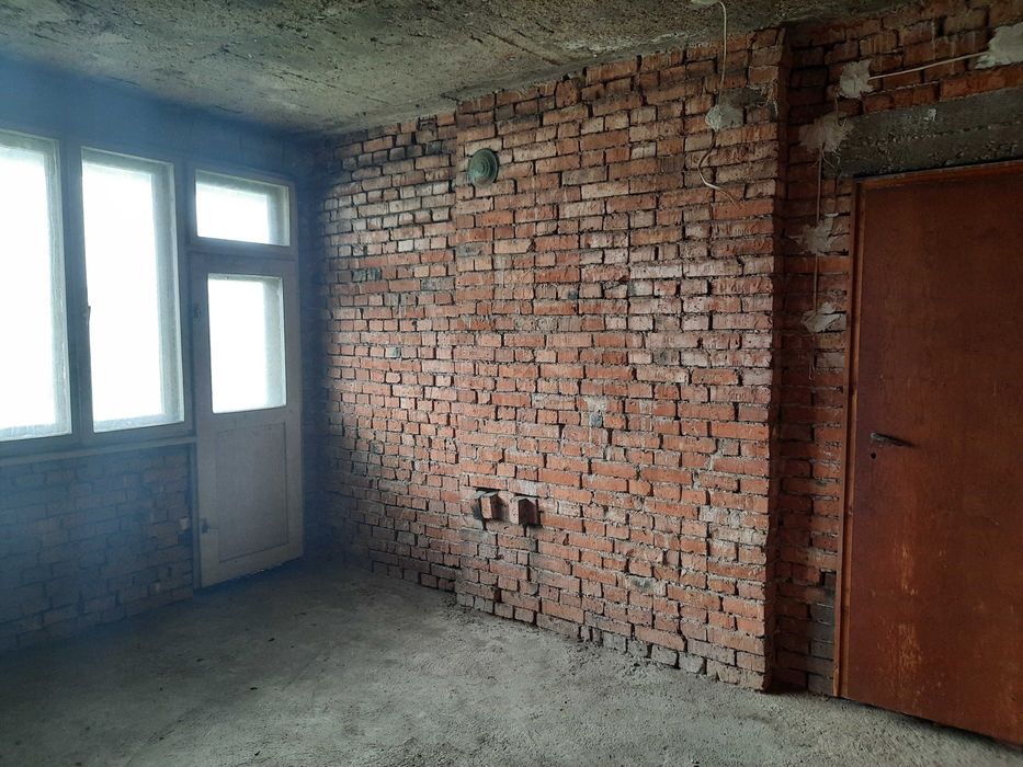 Продава се Къща в Лом - 210 кв.м за 170 €/кв.м - Снимка #12