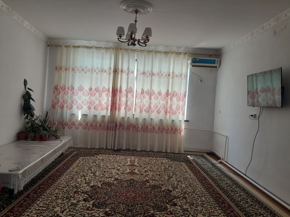 Продаётся дом в центре города