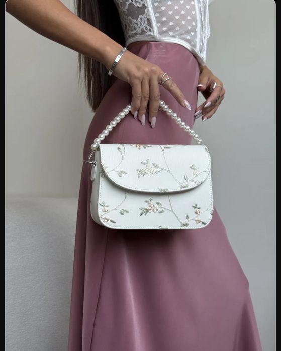 Сумки женские модные белые