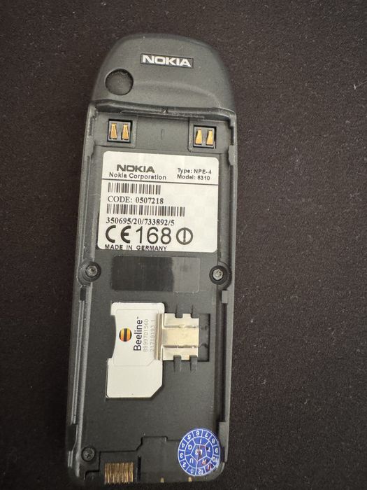 Ретро телефон Nokia 6310