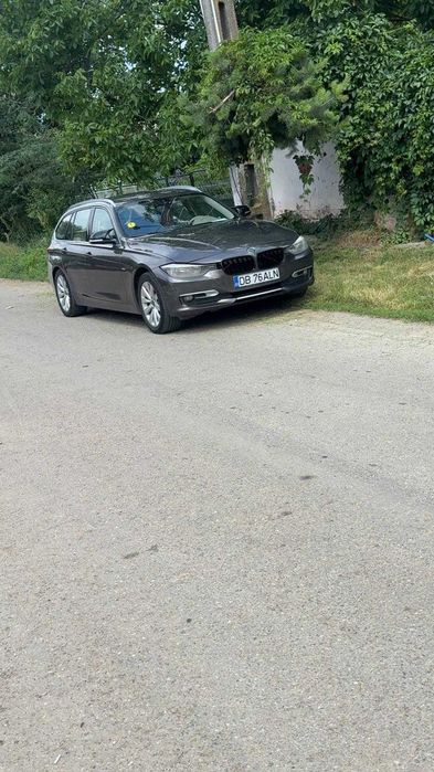 Mașina BMW 2013 in stare bună