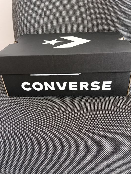 Tenisi  converse