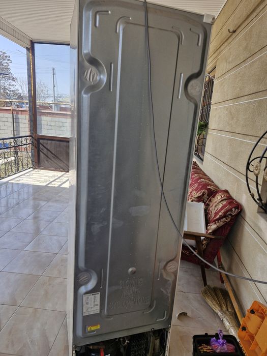 Холодильник сатылады