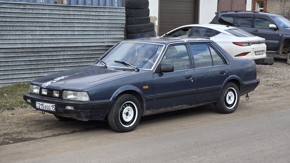 Mazda 626 GC 1986 год.