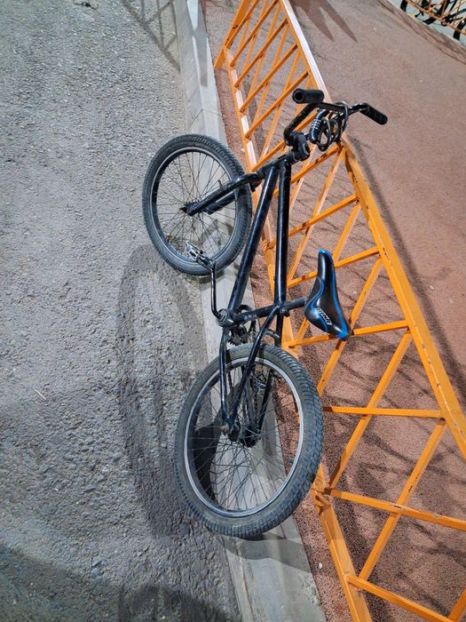 Велосипед BMX срочно