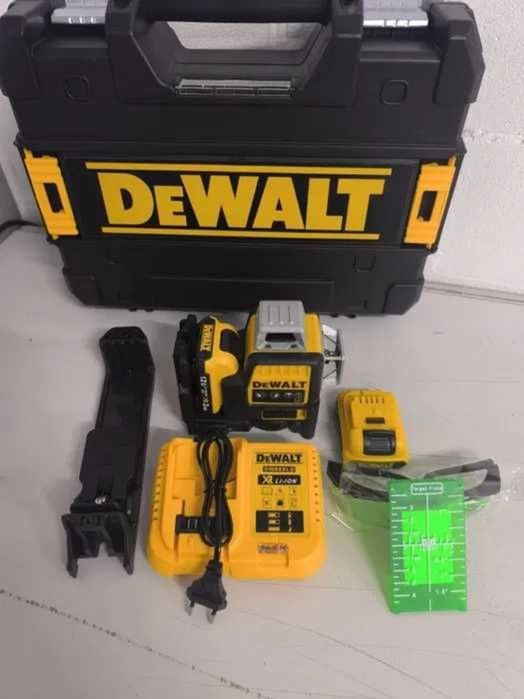 Nivela laser Dewalt 2 Acumulatori 12V si 2Ah  unghi 360° linii verzi