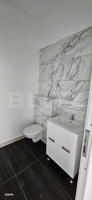 Cladire Premium De Birouri Si Spatii Comerciale In Bistrita