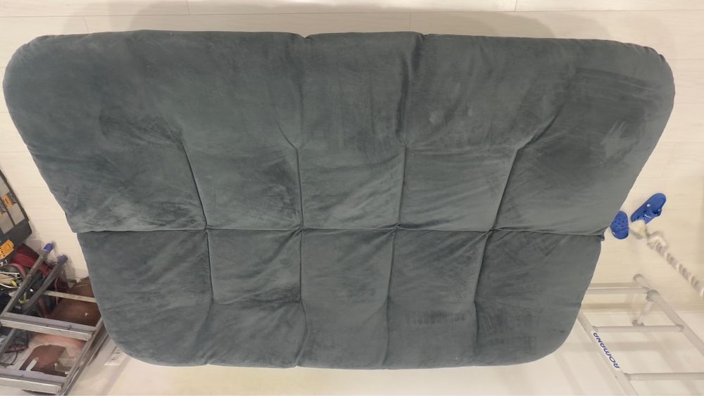 Продам диван. в хорошем состоянии.