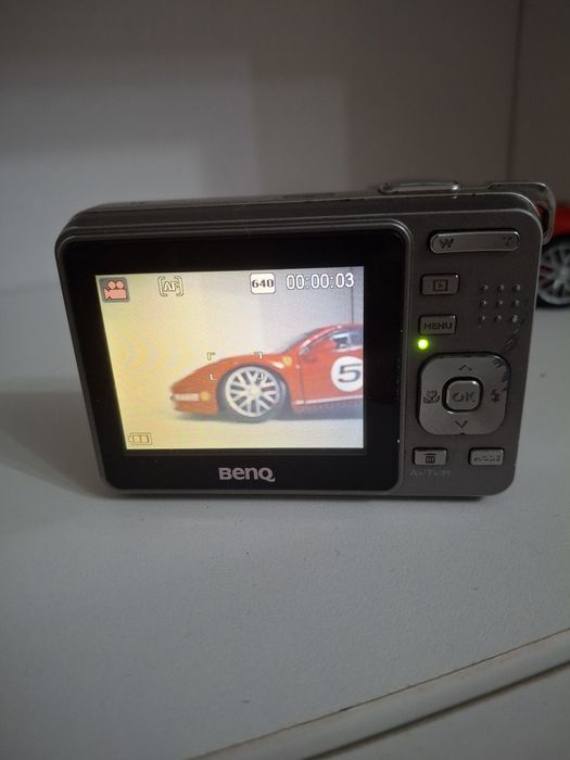 цифровая камера  BENQ