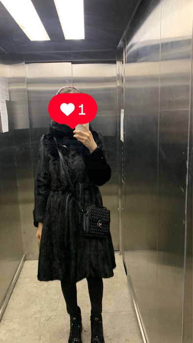 Продам шубу норковую