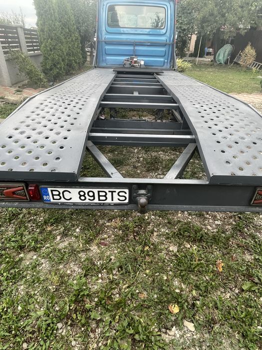 Renault Master autoplatforma
